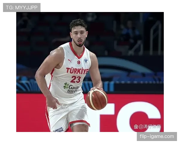 申京挡拆制造错位助攻率提升明显主导球队内线攻防